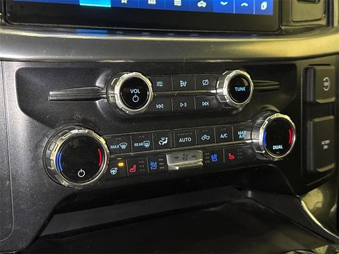 Used 2021 Ford F150 Lariat w/ Equipment Group 502A High image 28