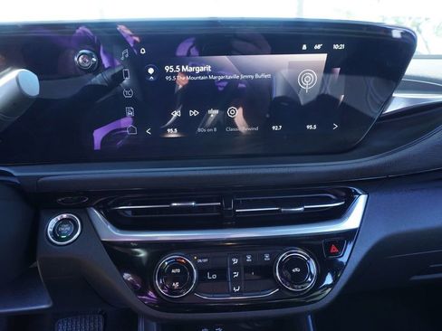 Used 2024 Buick Envista Sport Touring w/ Convenience II Package image 19