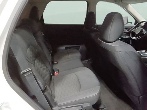 Certified 2025 Nissan Pathfinder SV AWD/4WD image 21