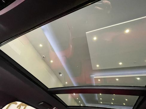 Used 2021 Land Rover Range Rover Sport HST image 14