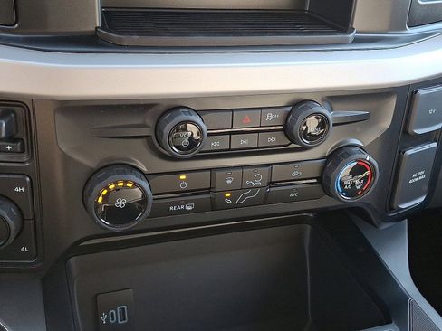 New 2026 Ford F250 XLT w/ FX4 Off-Road Package image 16