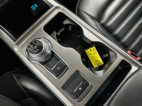 Certified 2023 Ford Edge SEL image 18