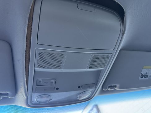 Used 2012 Volkswagen Golf 2.5L image 29