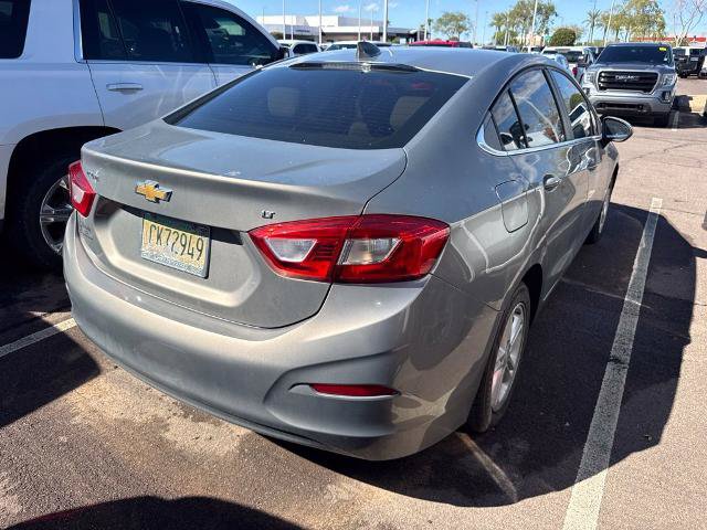 Used 2018 Chevrolet Cruze LT w/ Convenience Package FWD image 4