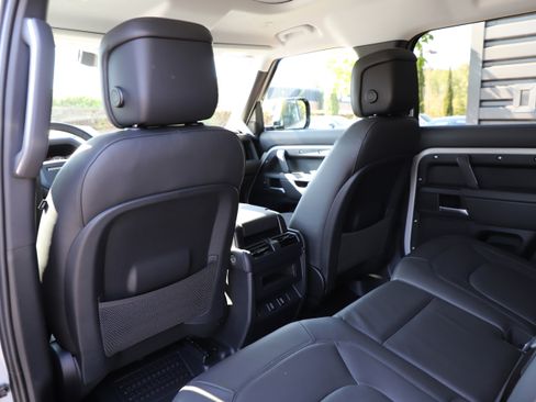 New 2026 Land Rover Defender 110 S AWD/4WD image 15