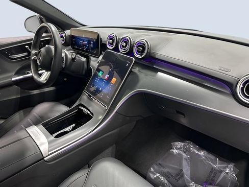 Used 2025 Mercedes-Benz C 300 4MATIC Sedan image 12