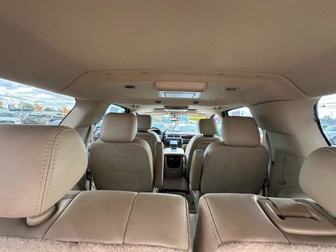 Used 2014 GMC Yukon XL Denali RWD image 34