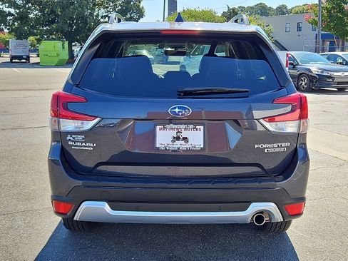 Used 2019 Subaru Forester Touring AWD/4WD image 6