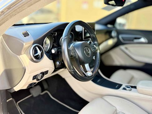 Used 2016 Mercedes-Benz CLA 250 image 18
