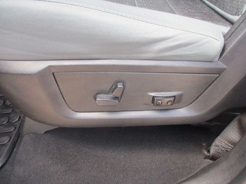 Used 2018 RAM 1500 Big Horn AWD/4WD image 14