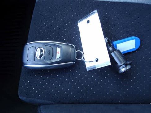 Used 2025 Toyota GR86 Premium w/ ALL Weather Mat Package (TMS) RWD image 33