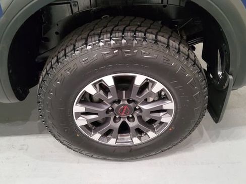 Used 2023 Nissan Titan PRO-4X w/ Off Road Protection Package AWD/4WD image 29