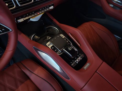 New 2026 Mercedes-Benz Maybach GLS 600 4MATIC image 36