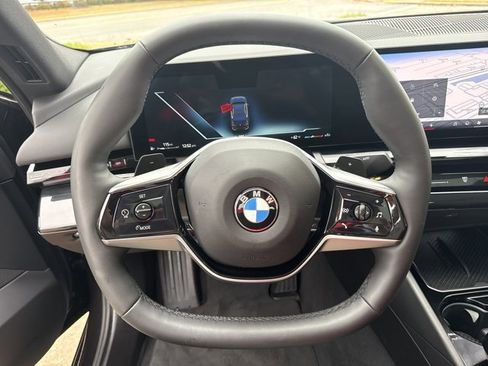 Certified 2024 BMW 530i xDrive w/ Convenience Package image 18