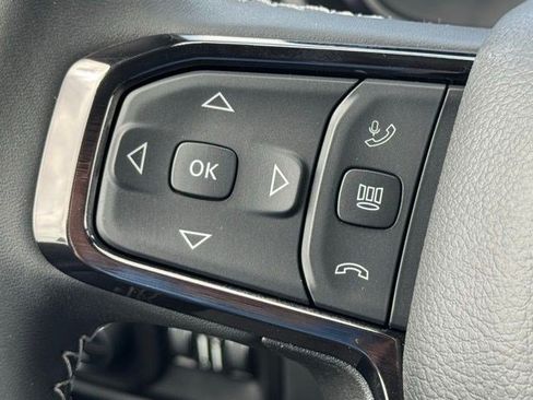 New 2026 RAM 2500 Limited AWD/4WD image 17