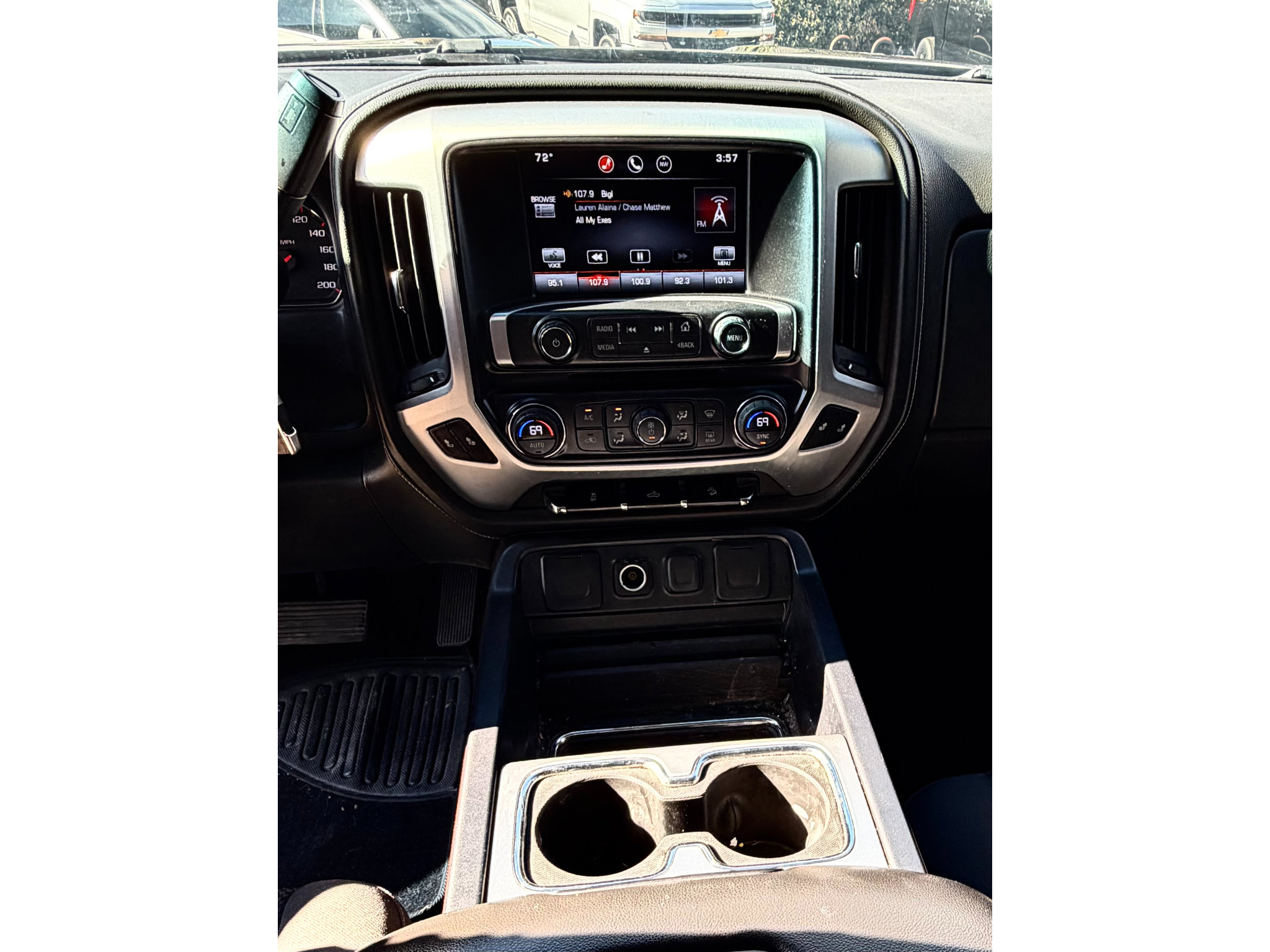 Used 2016 GMC Sierra 1500 SLE w/ Suspension Package, Off-Road AWD/4WD image 22