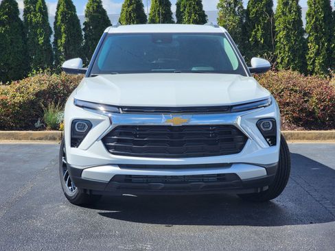 New 2025 Chevrolet TrailBlazer LT w/ Convenience Package FWD image 5