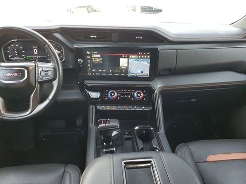 Used 2022 GMC Sierra 1500 AT4 w/ AT4 Premium Package image 14