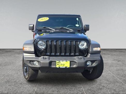 Used 2022 Jeep Wrangler Unlimited Sport AWD/4WD image 2