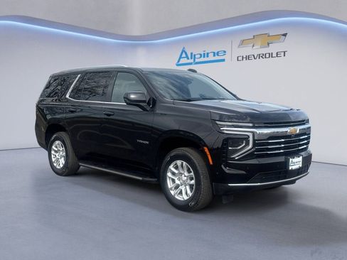 Used 2025 Chevrolet Tahoe LT image 7