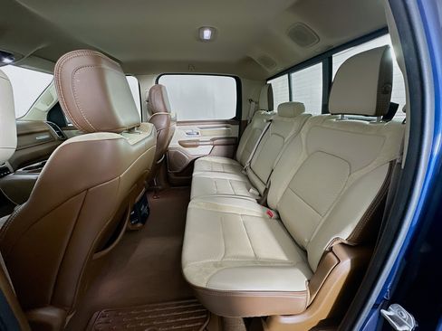 Used 2019 RAM 1500 Laramie image 28