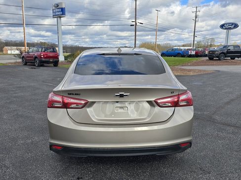 Used 2022 Chevrolet Malibu LT w/ Sport Edition image 4