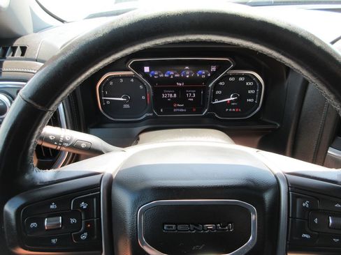 Used 2021 GMC Sierra 1500 Denali w/ Denali Premium Package AWD/4WD image 36