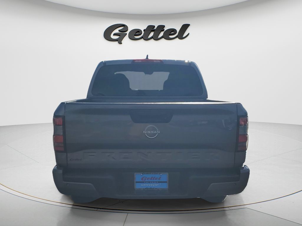 Certified 2025 Nissan Frontier SV RWD image 6