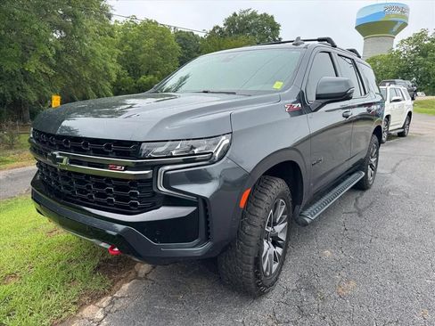 Used 2022 Chevrolet Tahoe Z71 w/ Z71 Off-Road Package AWD/4WD image 10
