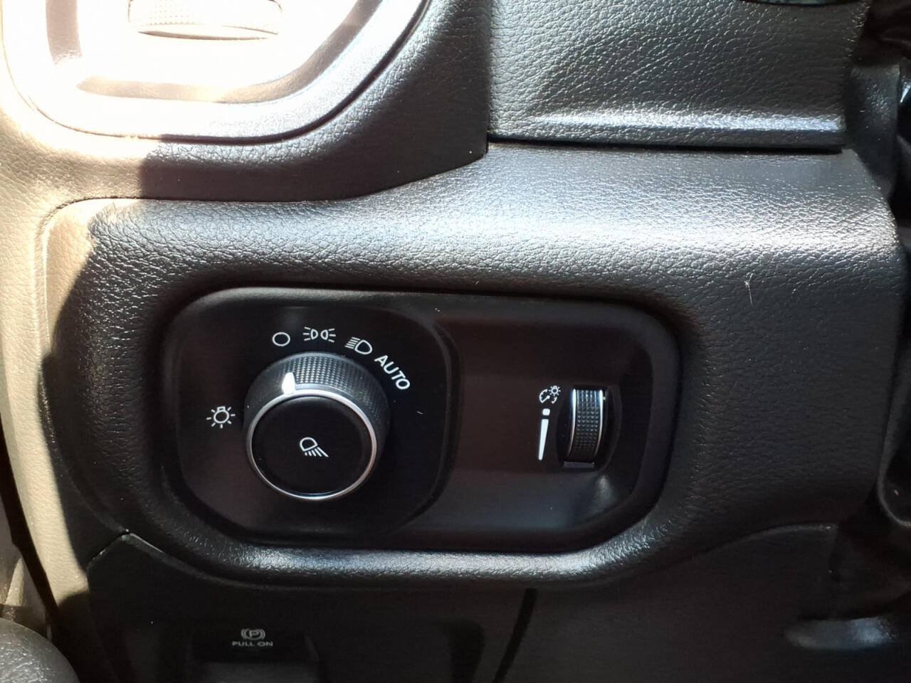 Used 2023 RAM 1500 Tradesman w/ Trailer Tow Group AWD/4WD image 24