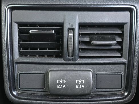 Used 2023 Subaru Forester Wilderness AWD/4WD image 11