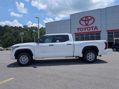 New 2026 Toyota Tundra SR5