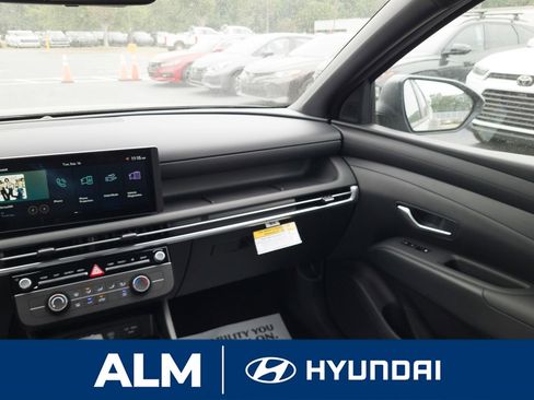 New 2026 Hyundai Santa Cruz SE image 15