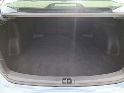 Used 2022 Toyota Corolla LE image 19