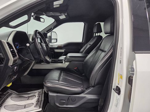 Used 2022 Ford F250 Lariat w/ Lariat Value Package AWD/4WD image 10