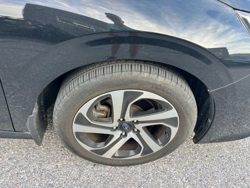Certified 2022 Subaru Legacy Limited image 10