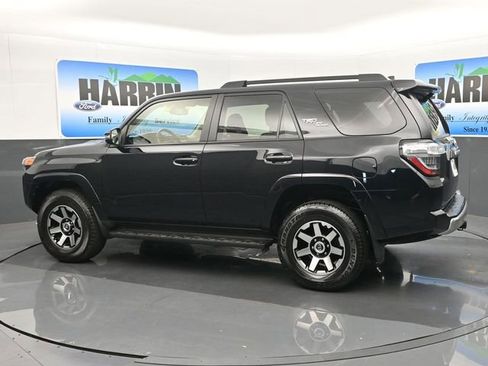 Used 2024 Toyota 4Runner TRD Off-Road Premium image 3