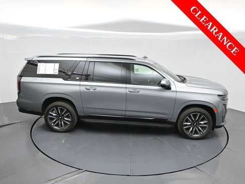 Used 2024 Cadillac Escalade ESV Sport w/ Heavy-Duty Trailer Package image 62