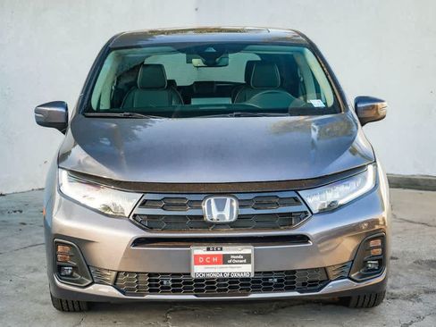 New 2026 Honda Odyssey Touring image 2