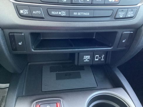 Used 2023 Honda Ridgeline RTL-E image 36