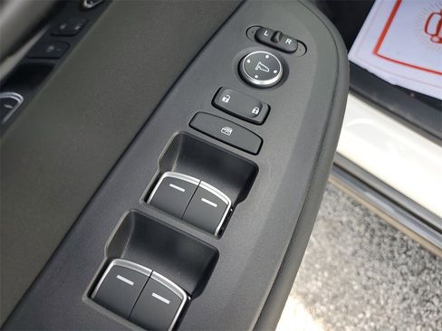 Certified 2025 Acura ADX FWD image 20