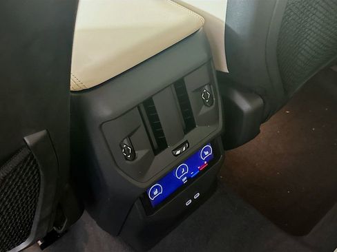 New 2026 BMW X3 xDrive30 w/ Convenience Package image 30