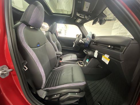 New 2026 MINI Cooper 4-Door Hardtop FWD image 30
