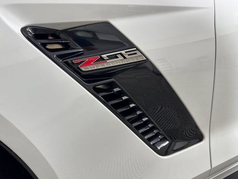 Used 2019 Chevrolet Corvette Z06 RWD image 21