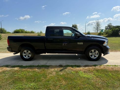 Used 2017 RAM 1500 Big Horn AWD/4WD image 4
