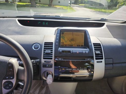 Used 2006 Toyota Prius FWD image 17