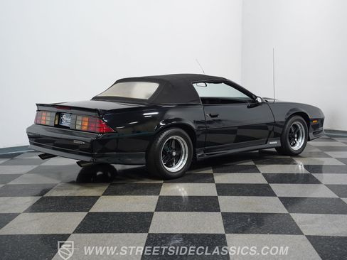 Used 1991 Chevrolet Camaro Z28 RWD image 14
