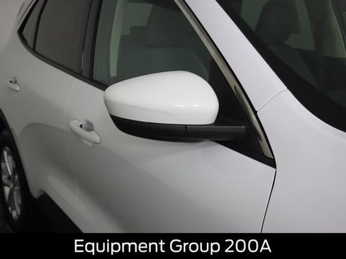 Used 2020 Ford Escape SE AWD/4WD image 14