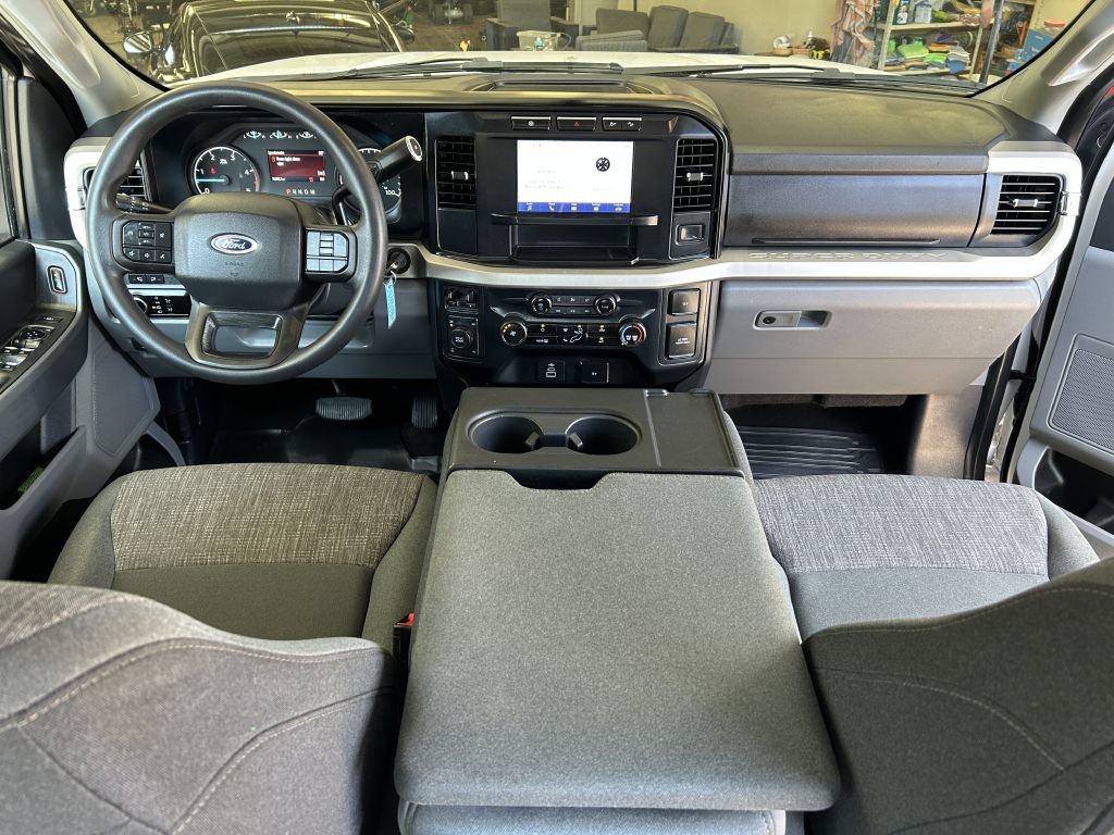 Used 2024 Ford F250 XLT w/ FX4 Off-Road Package AWD/4WD image 20
