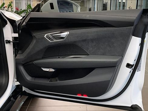 Used 2025 Audi S e-tron GT Prestige w/ Prestige Package image 21